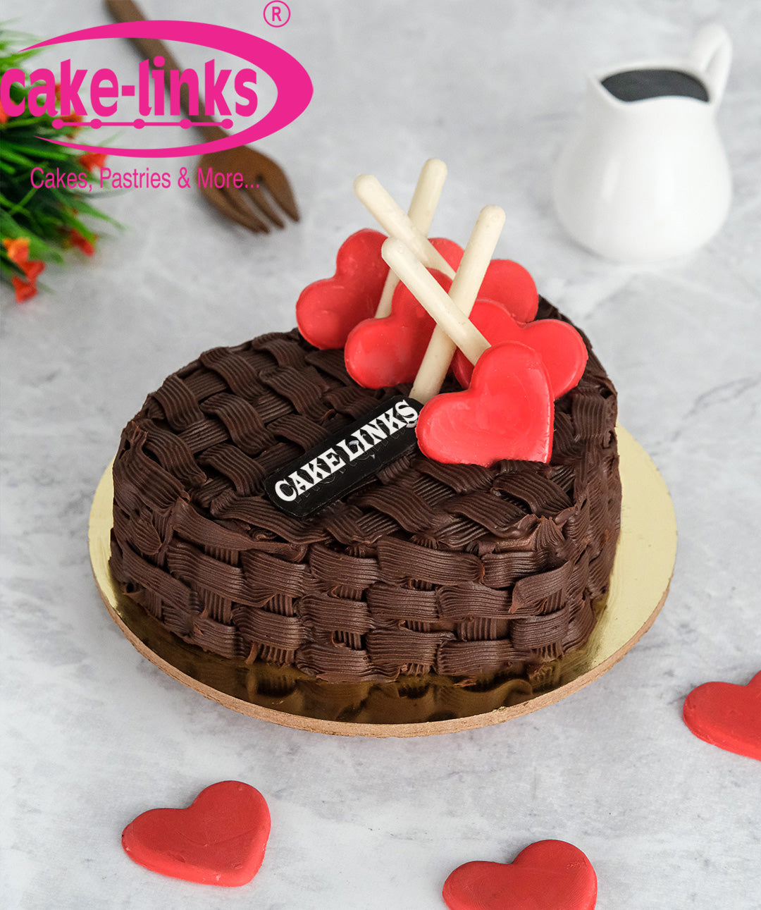 BASKET HEART CAKE