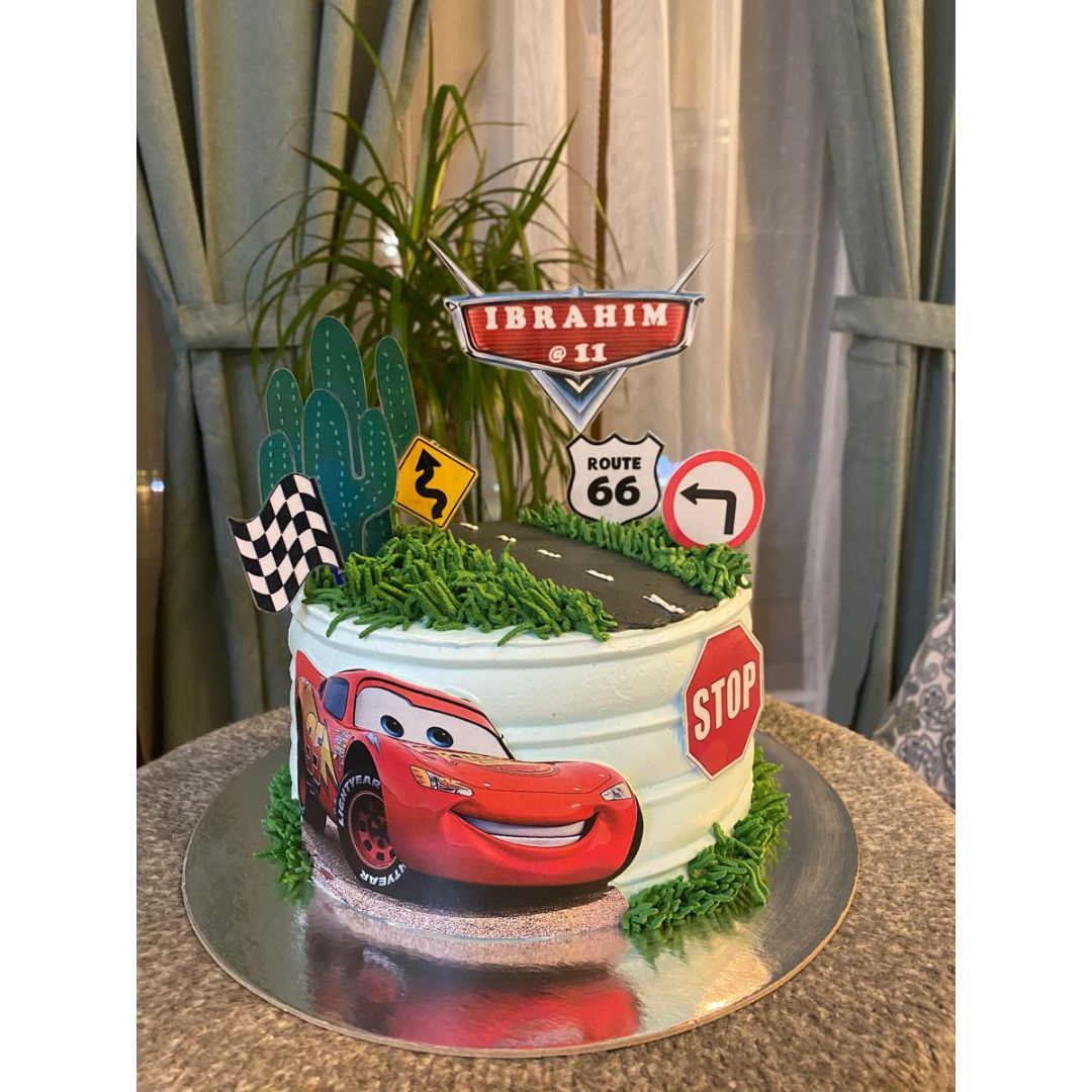 MCQUEEN CAR CAKE