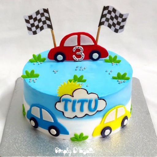 RACING CAR CAKE