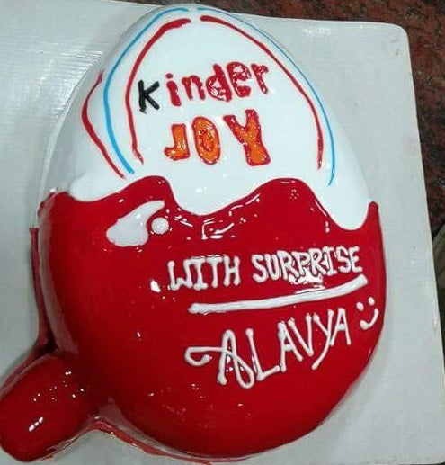 Kinder Joy Cake