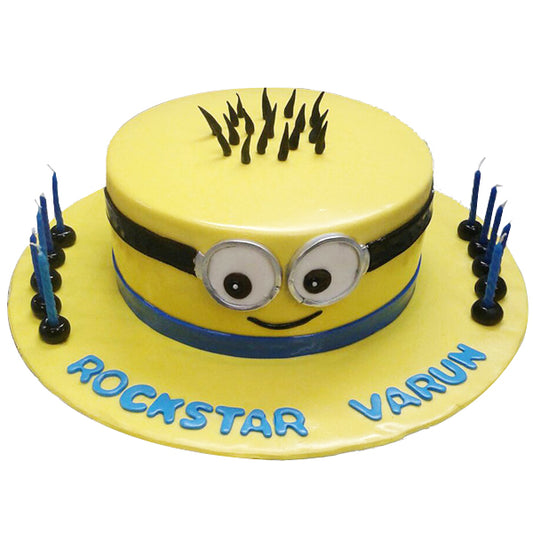 Minion Cake