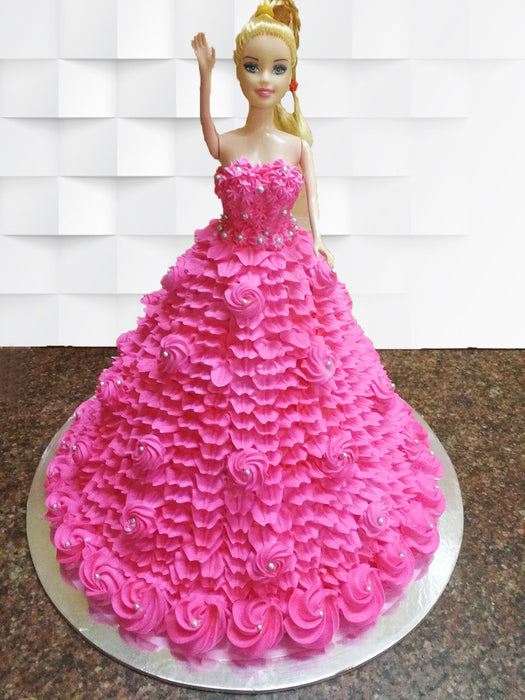 Barbie doll cake is originated from the imagination of human beings. The best occasion to gift this cake is your little princess birthday. 