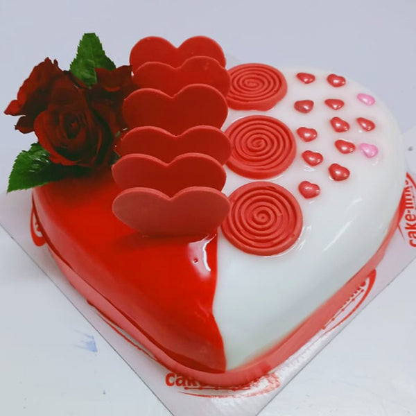 Valentine Cakes | Rich Chocolate Truffle Square Cake Online - Indiagift